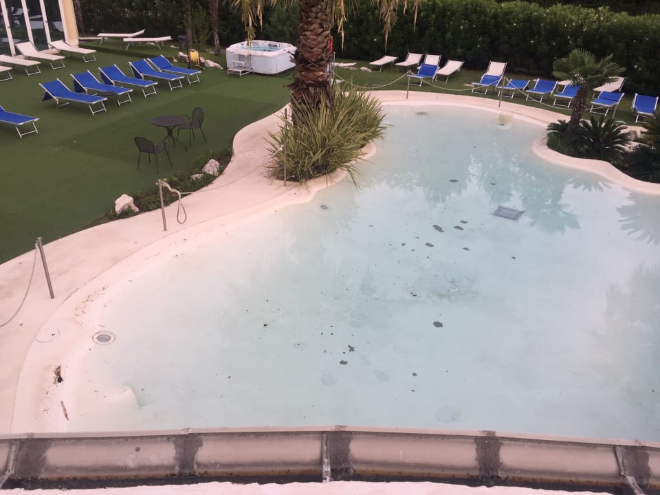 Pool Hotel Residence Relais Du Lac