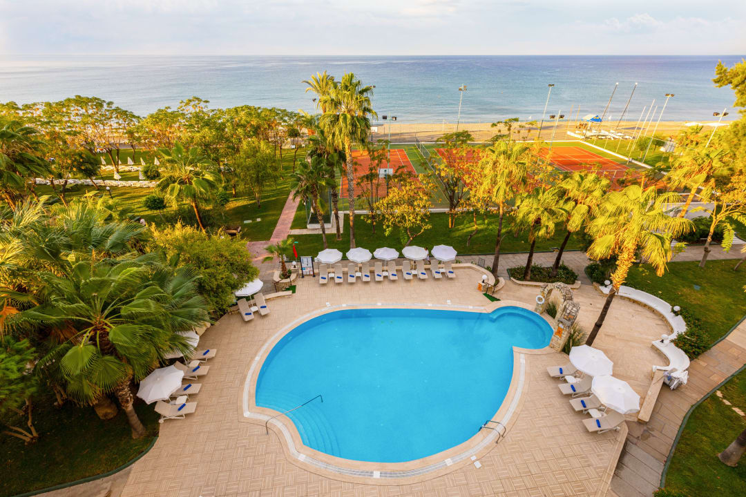 Pool Labranda Alantur Resort