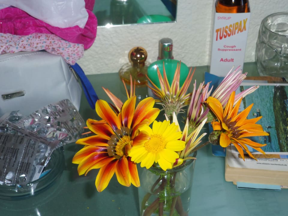 Täglich frische Blumen. Hotel Eden Star