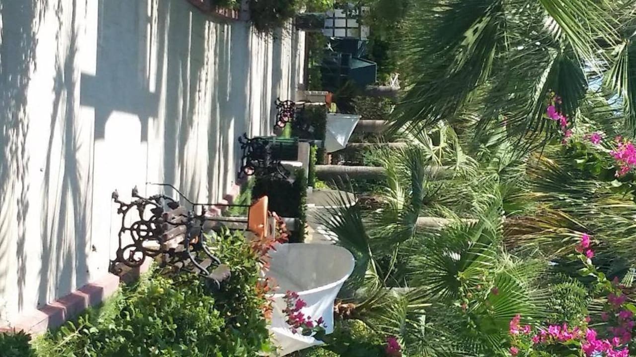 Schattige Plätze zum Verweilen Saphir Resort & Spa