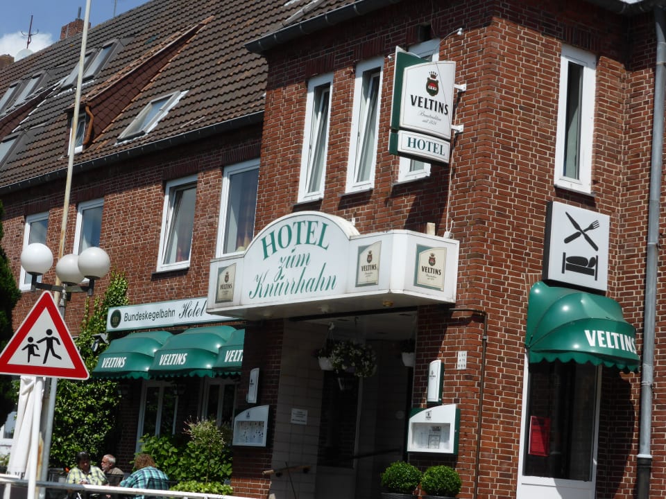 Außenansicht "Zum Knurrhahn" Hotel zum Knurrhahn