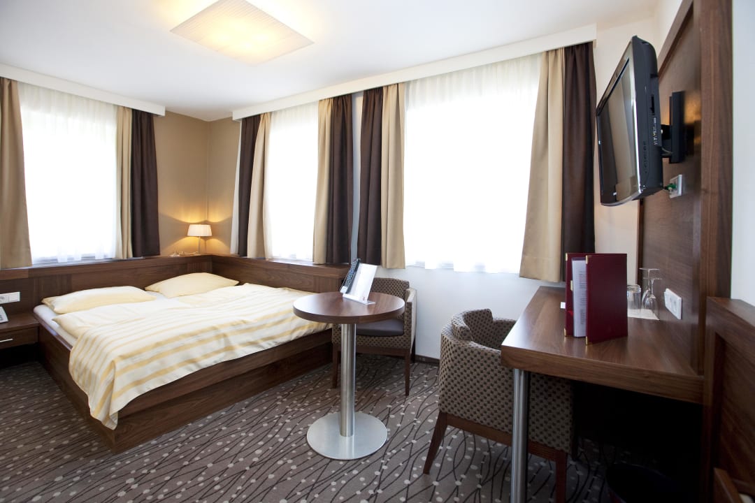 Klassic Komfortzimmer "Neu" renoviert 06/2012 Austria Classic Hotel Hölle