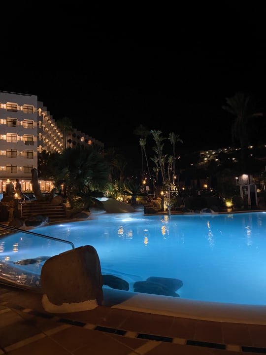 Pool Corallium Beach by Lopesan Hotels - Adults only