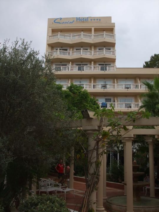 Aussenansicht von Straßenseite Hotel Bahia del Sol