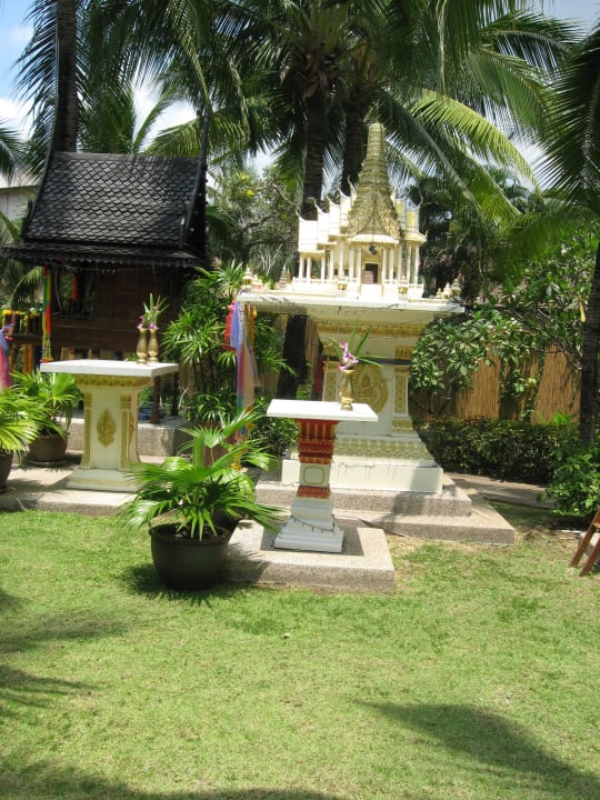 Tempelanlage im Garten Bandara Resort & Spa Samui