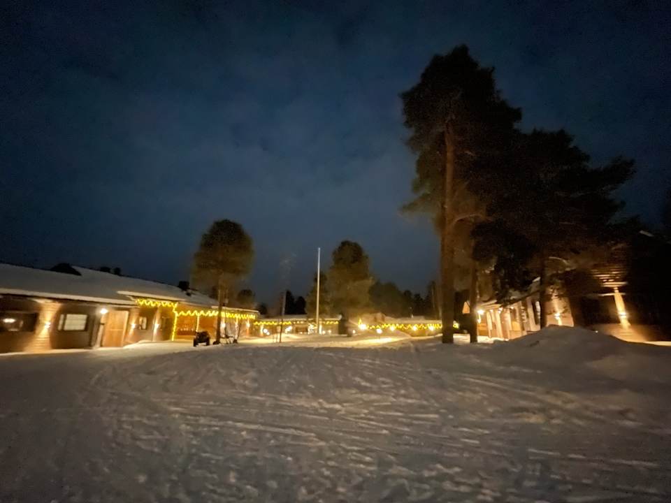 Außenansicht Hotel Wilderness Nellim