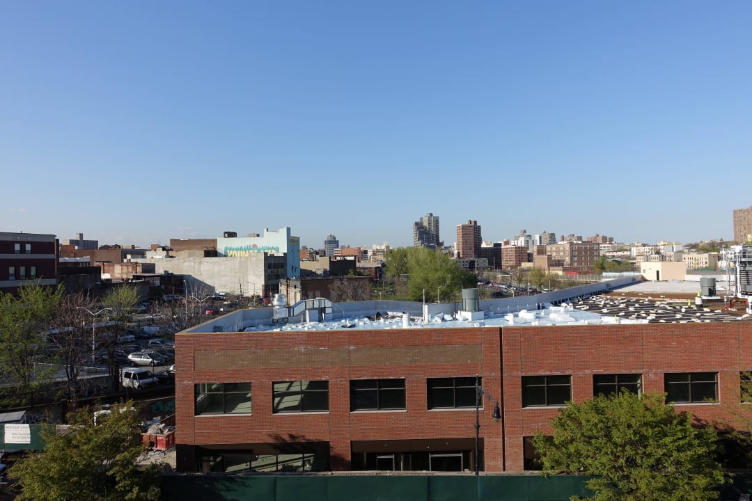 Ausblick aus dem 4ten Stock Opera House Hotel