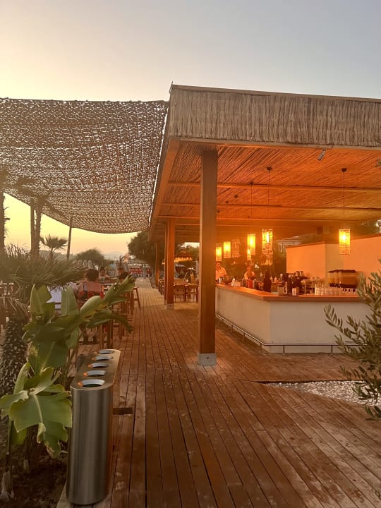 Strand Jiva Beach Resort