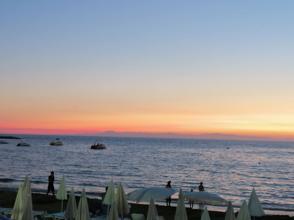 Strand Lonicera Resort & Spa Hotel