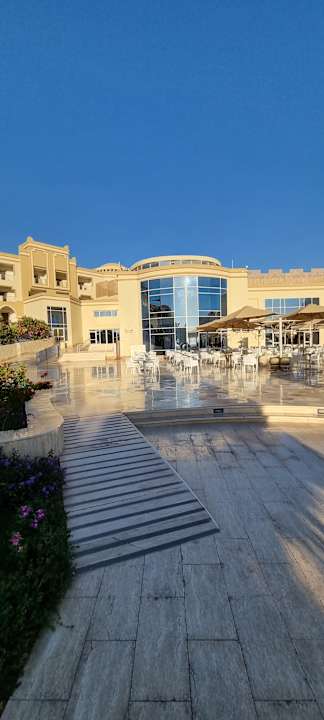 Außenansicht Serenity Alpha Beach