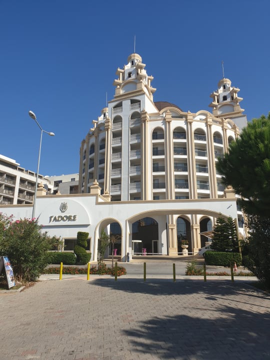 Außenansicht J'adore Deluxe Hotel & Spa