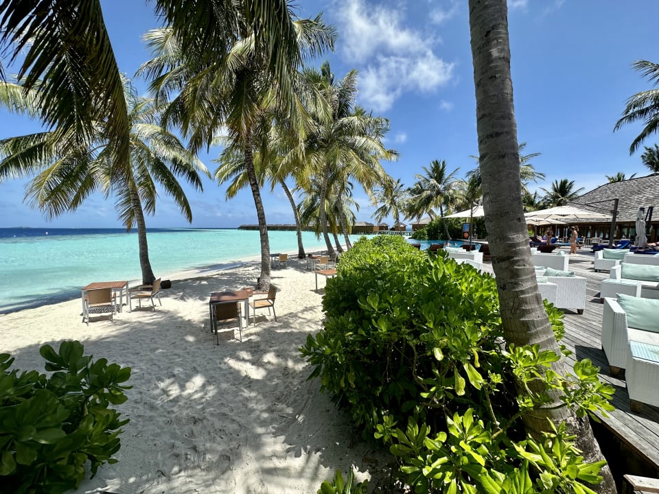 Strand Vilamendhoo Island Resort & Spa