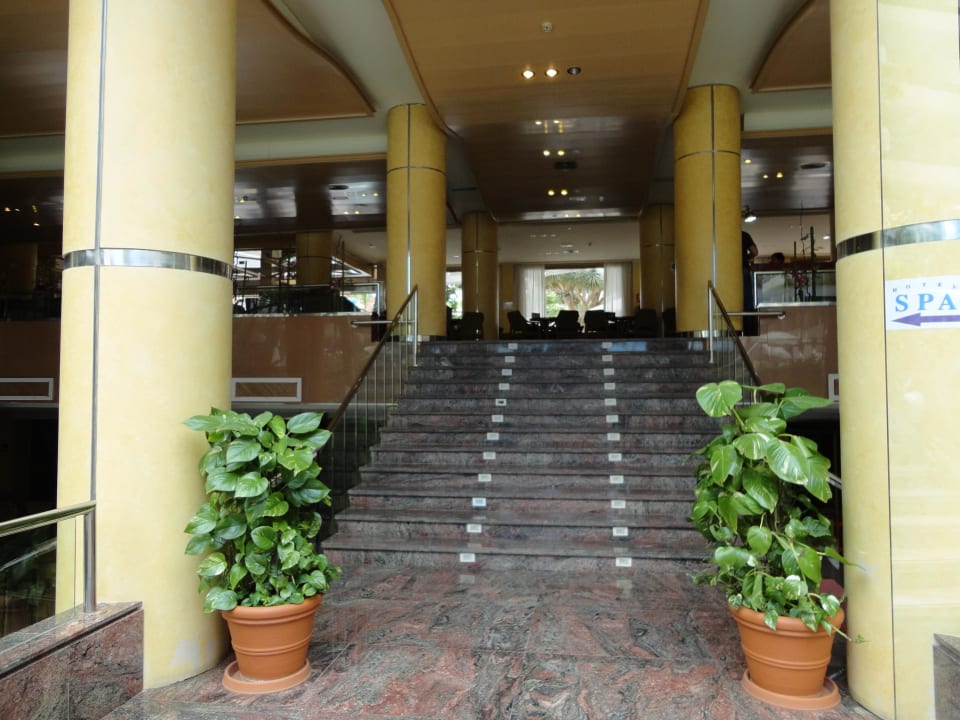 Hotelhalle GF FANABE