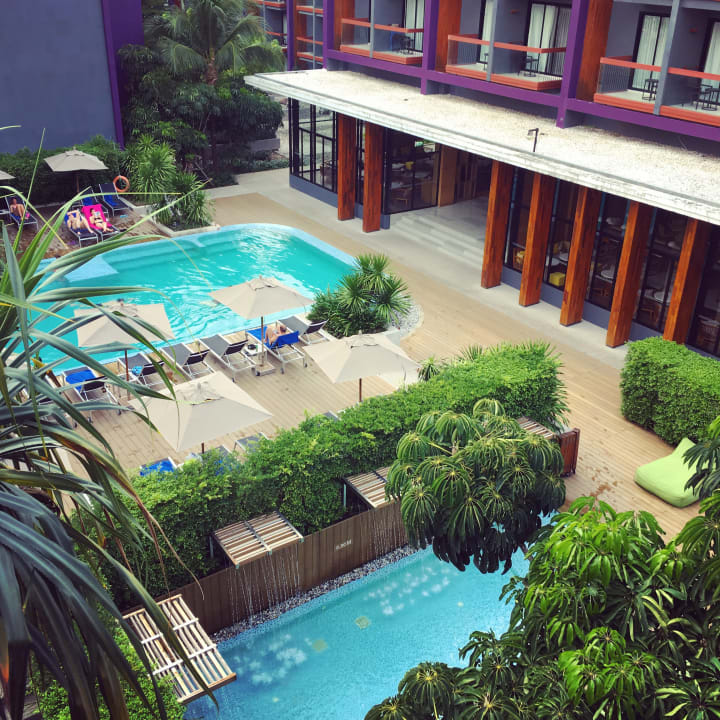 Pool Holiday Inn Express Phuket Patong Beach Central