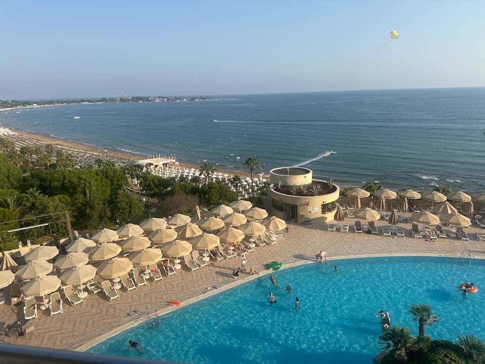 Pool Melas Resort Hotel