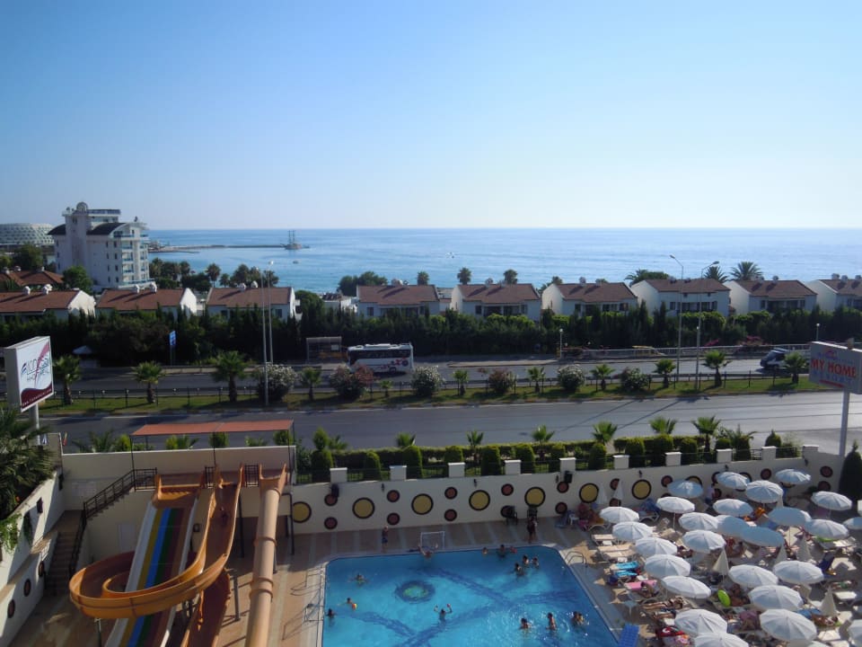 Balkonausblick Hotel Arabella World