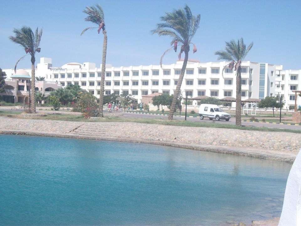 Отель. Emerald Resort & Aqua Park
