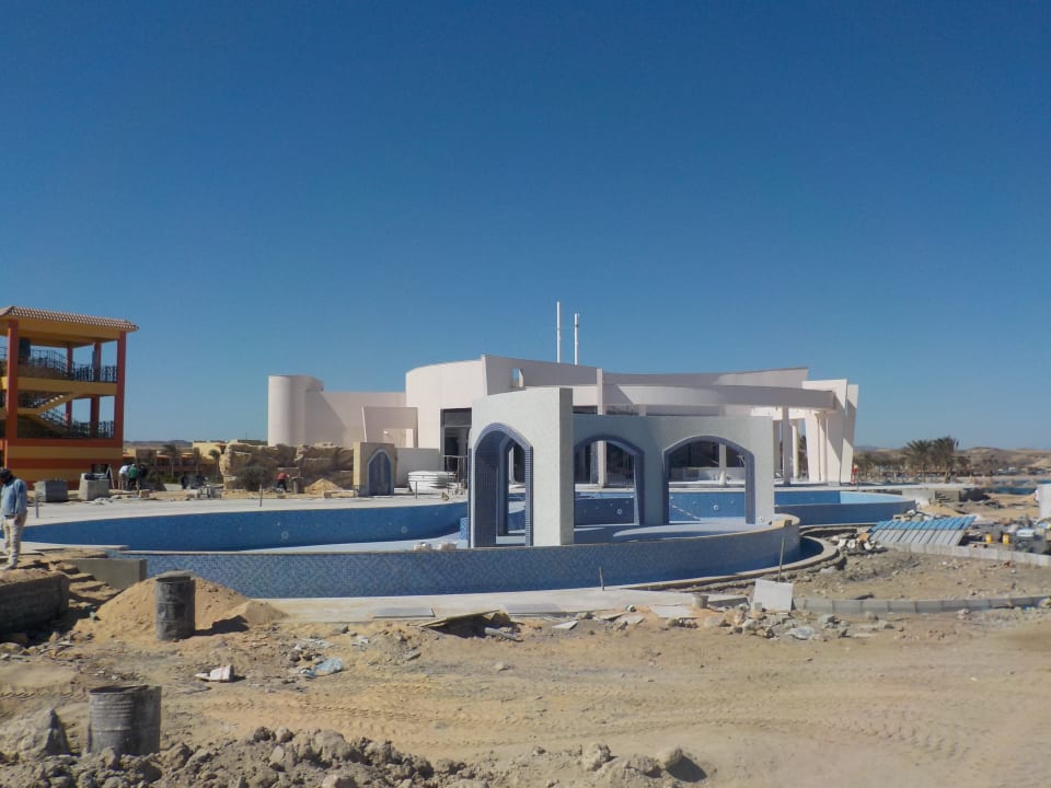 Außenansicht Malikia Resort Abu Dabbab