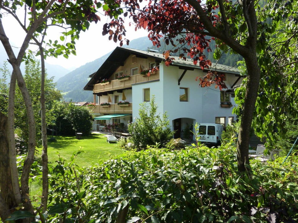 Gästeheim und Gartenanlage Gästeheim Auwitsch