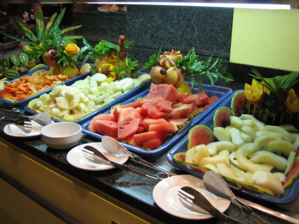 Abendessen - kleine Salatauswahl Lopesan Costa Meloneras, Resort & Spa