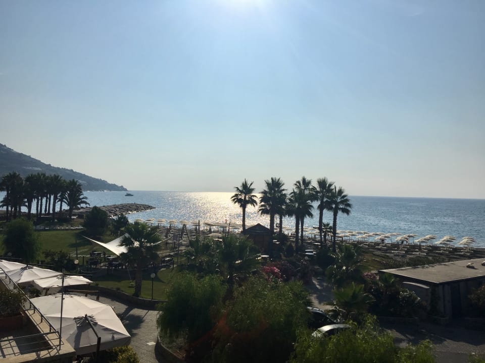 Ausblick Aregai Marina Hotel & Residence