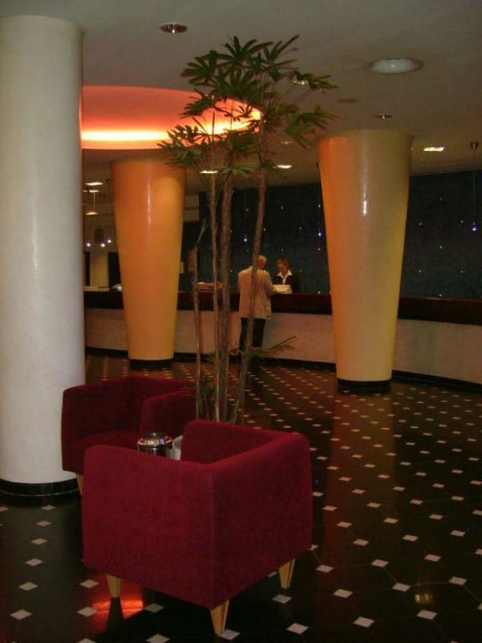 Lobby inkl. Rezeption Hotel Don Giovanni Prague