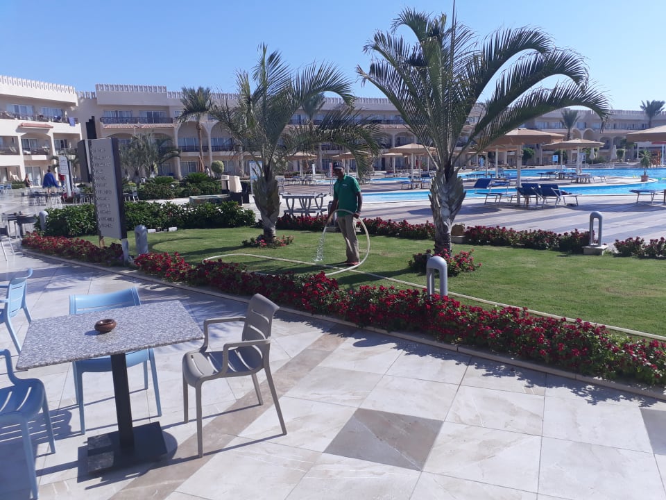 Außenansicht Pickalbatros Royal Moderna Resort-Sharm El Sheikh