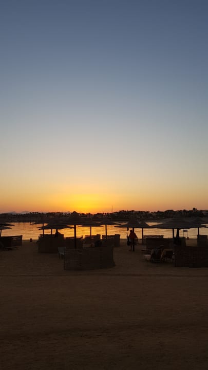 Strand Jaz Dar EL Madina