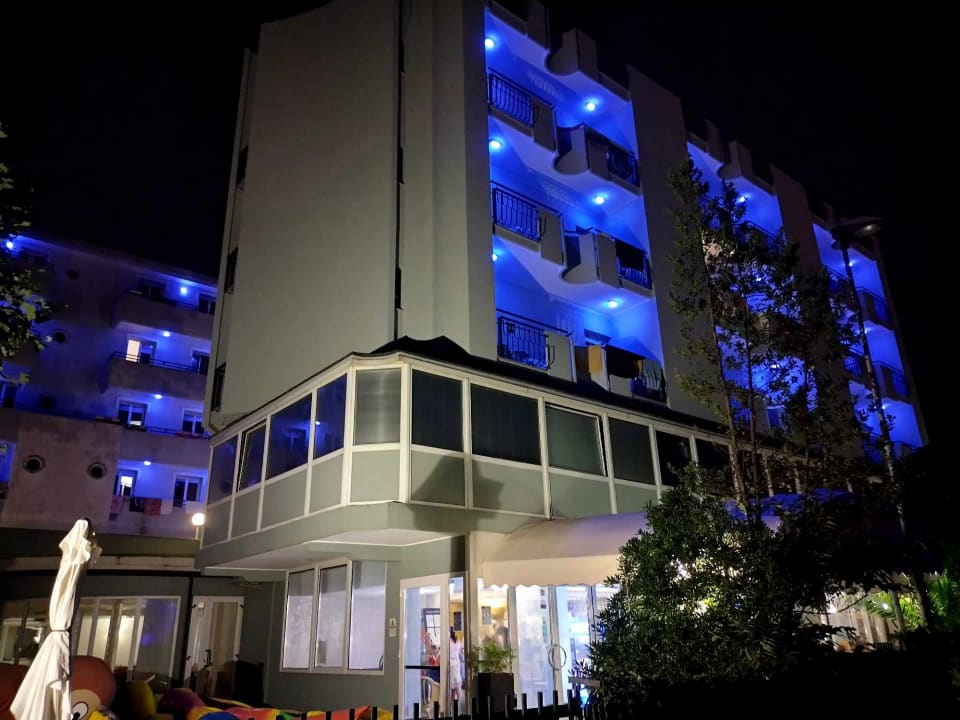 Außenansicht Hotel Dasamo