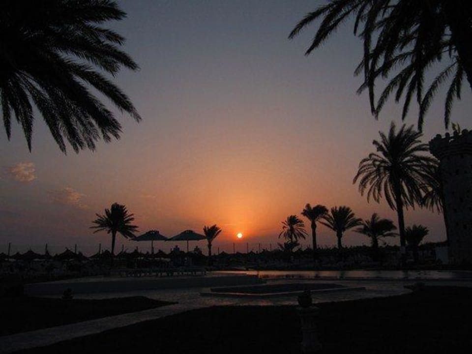 Sonnenaufgang Monarque Club Rivage