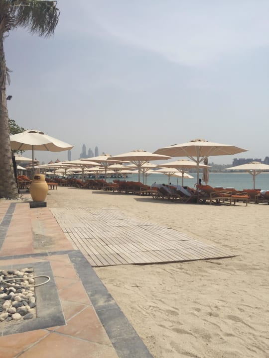 Strand Anantara The Palm Dubai Resort