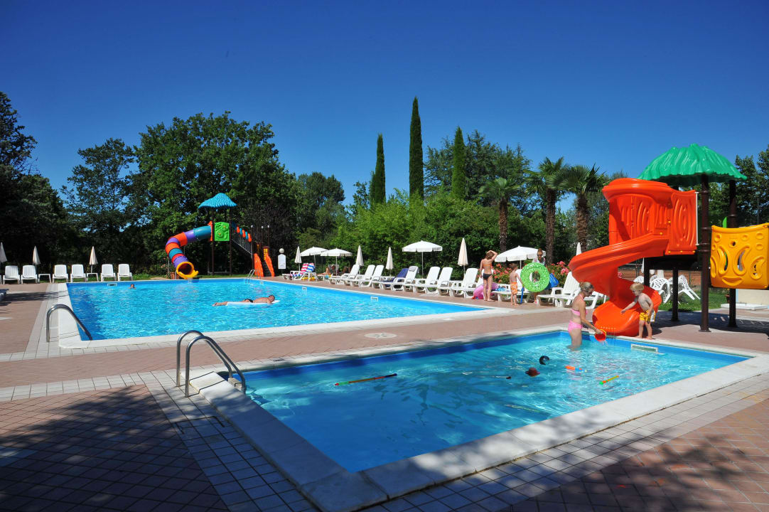 Pool Quattro Stagioni Park Residence il Gabbiano