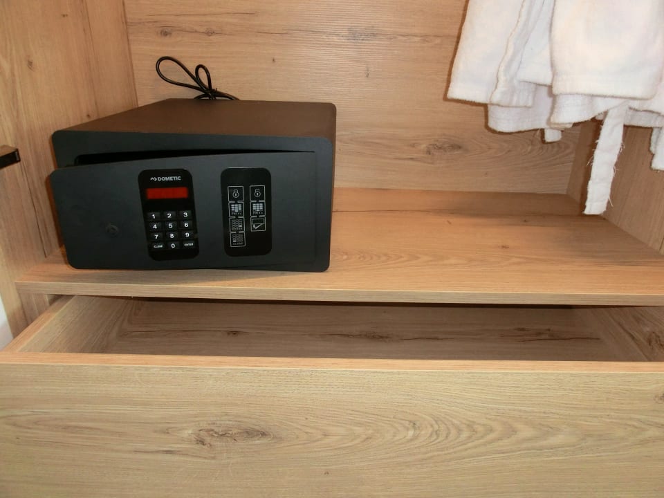 Save inclusive TUI BLUE Insula Alba