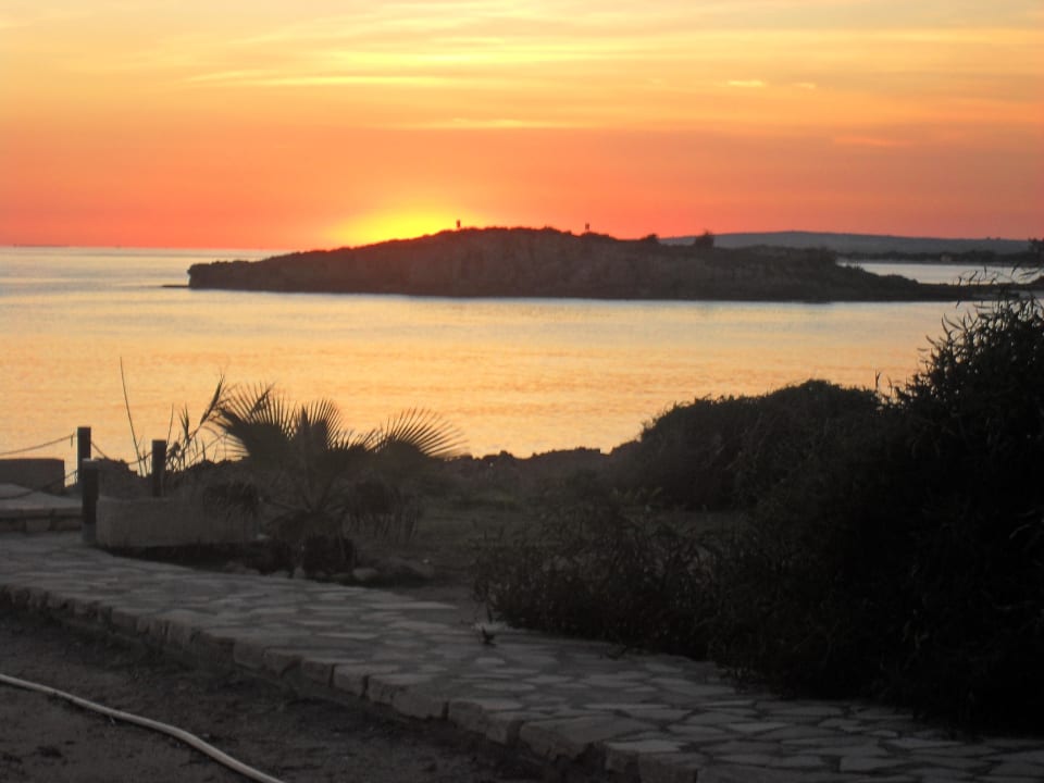 Sonnenuntergang Aktea Beach/Holiday Village