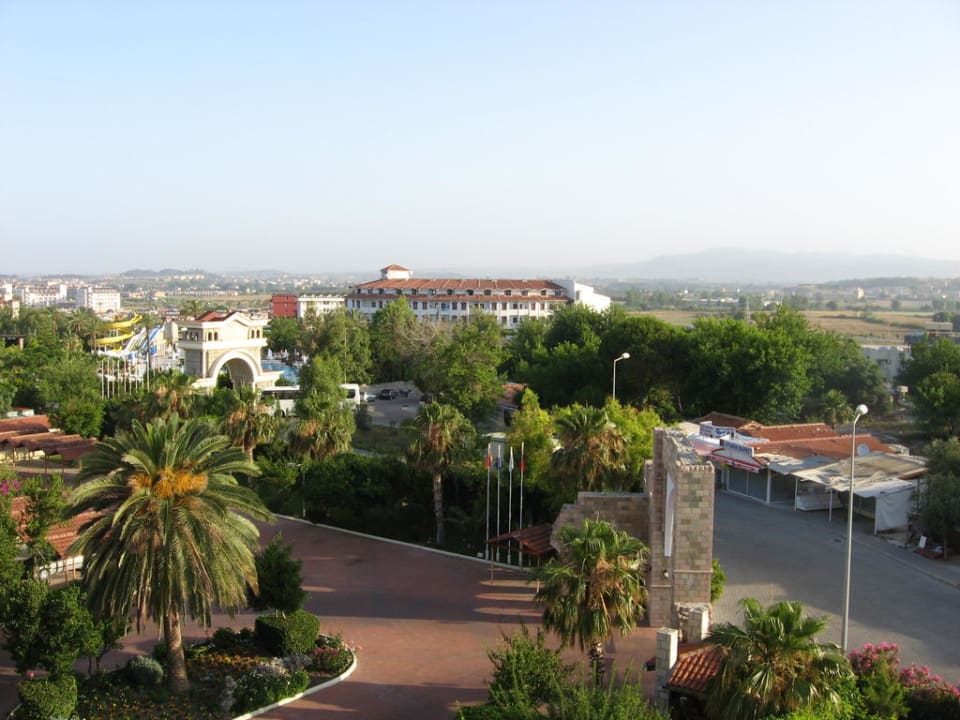 Einfahrt Hotel Defne Garden