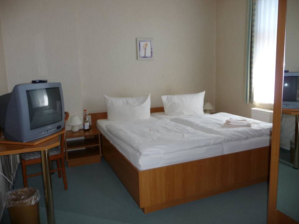 Doppelzimmer Nr. 6 im Haupthaus Hotel an der Therme