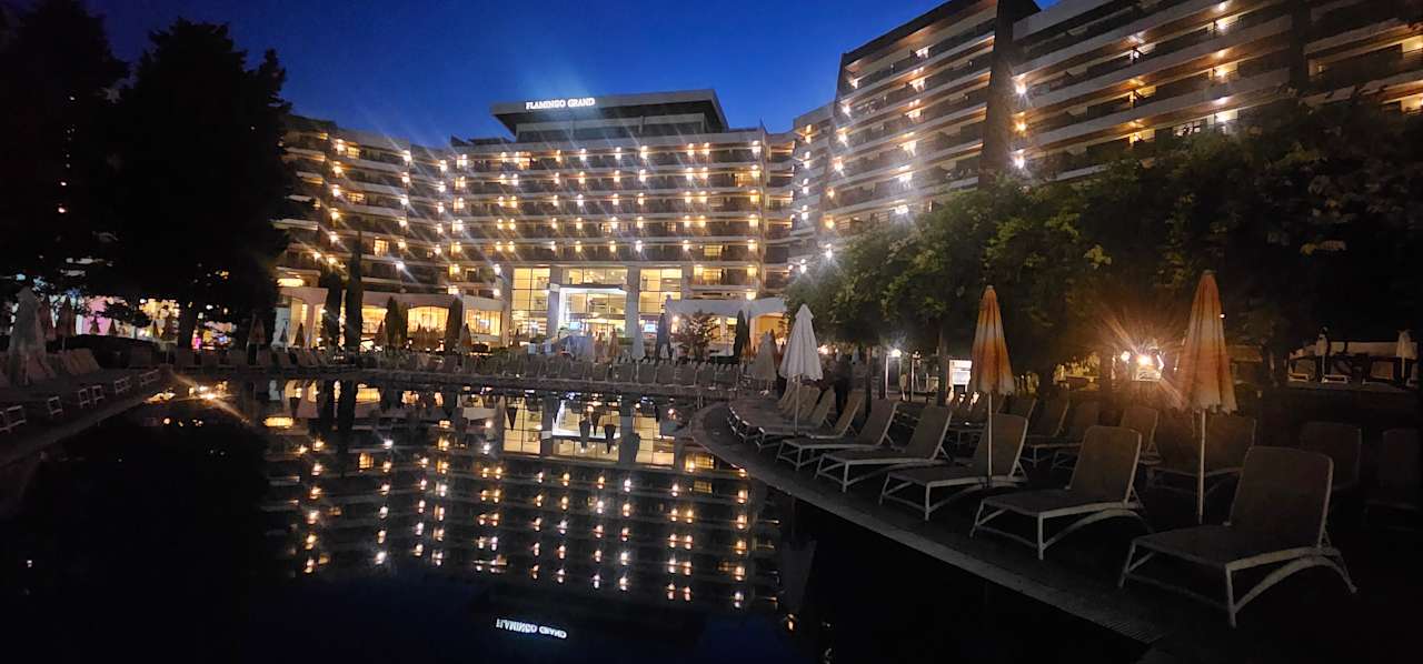 Außenansicht Flamingo Grand Hotel & Spa