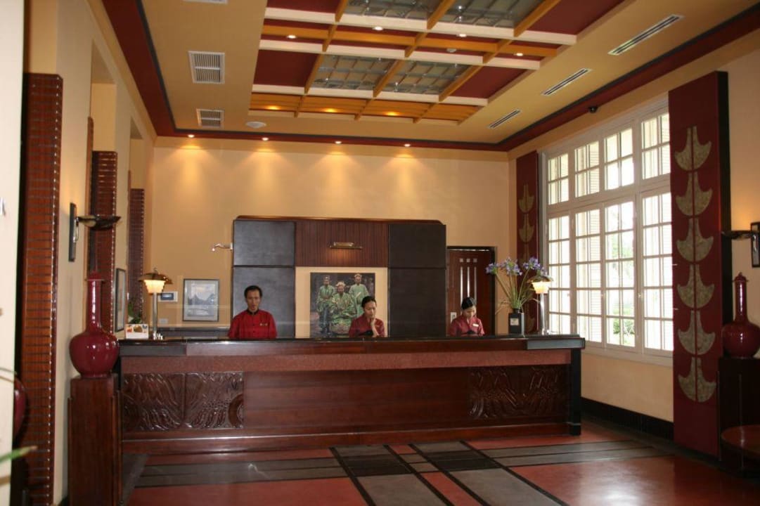 Rezeption Azerai La Residence, Hue