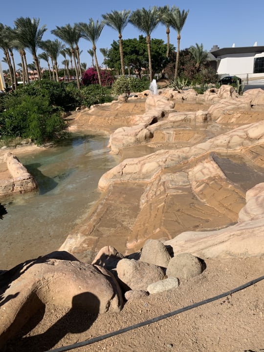 Gartenanlage Parrotel Beach Resort