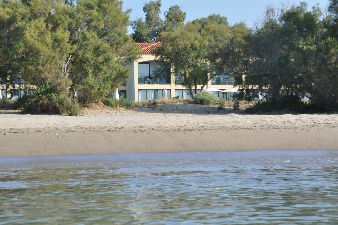 Widok z wody Domes Aulūs Zante, Autograph Collection