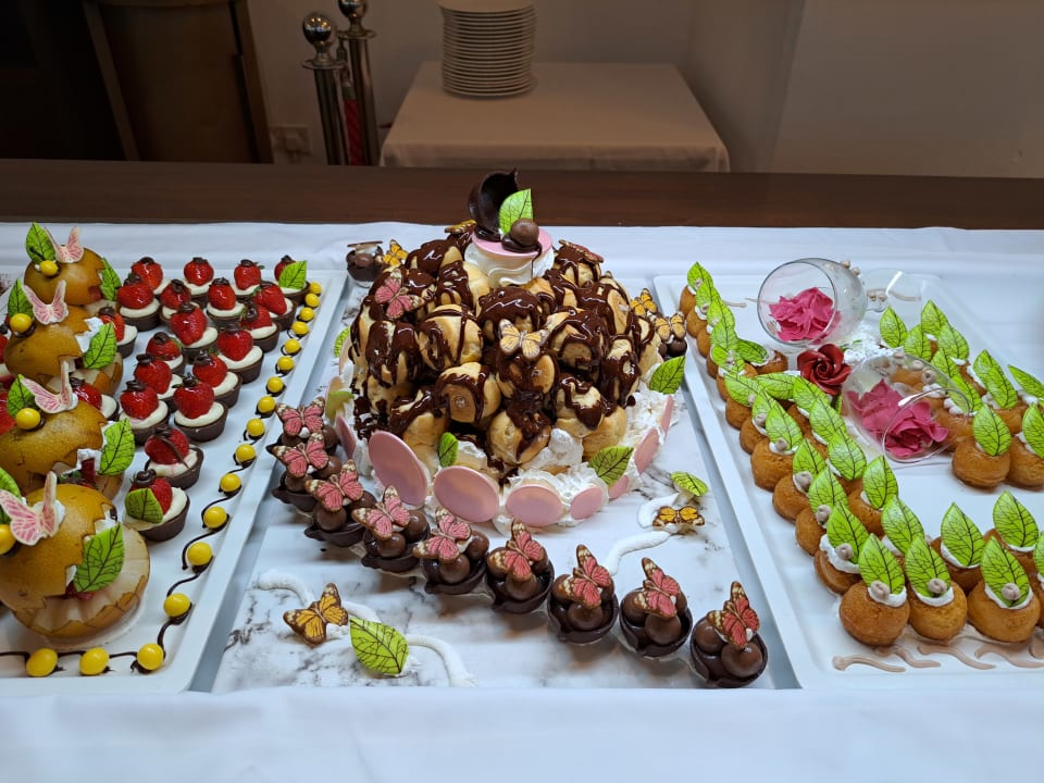 Gastro Hotel Grecian Bay