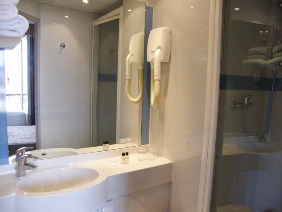 Bathroom Hôtel L'interlude