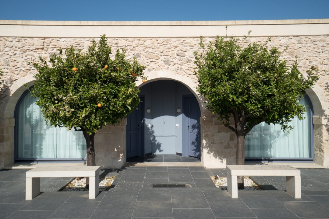 Außenansicht Casal di Noto Resort