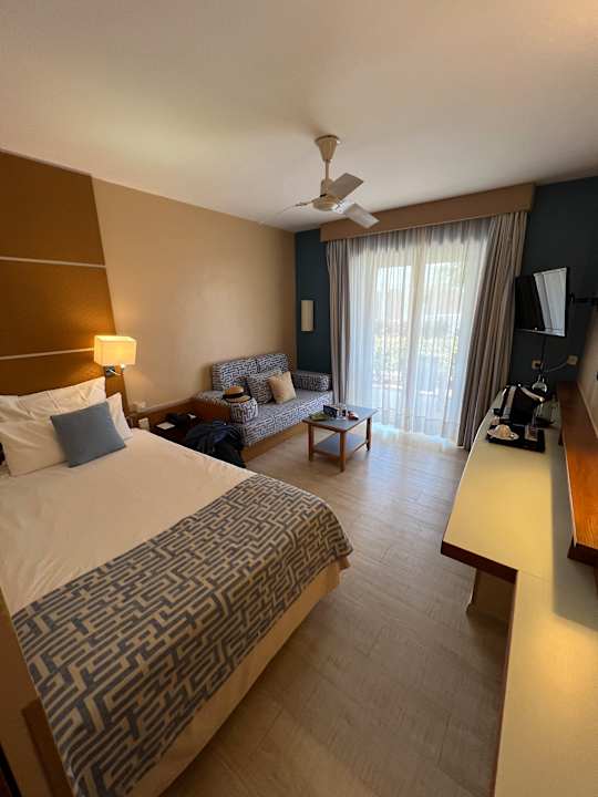 Zimmer ROBINSON ESQUINZO PLAYA