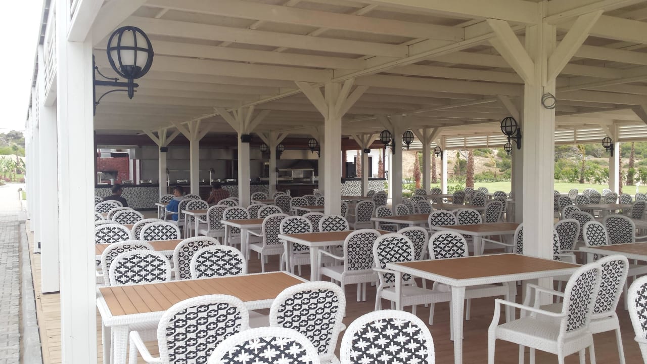 Strandbar J'adore Deluxe Hotel & Spa
