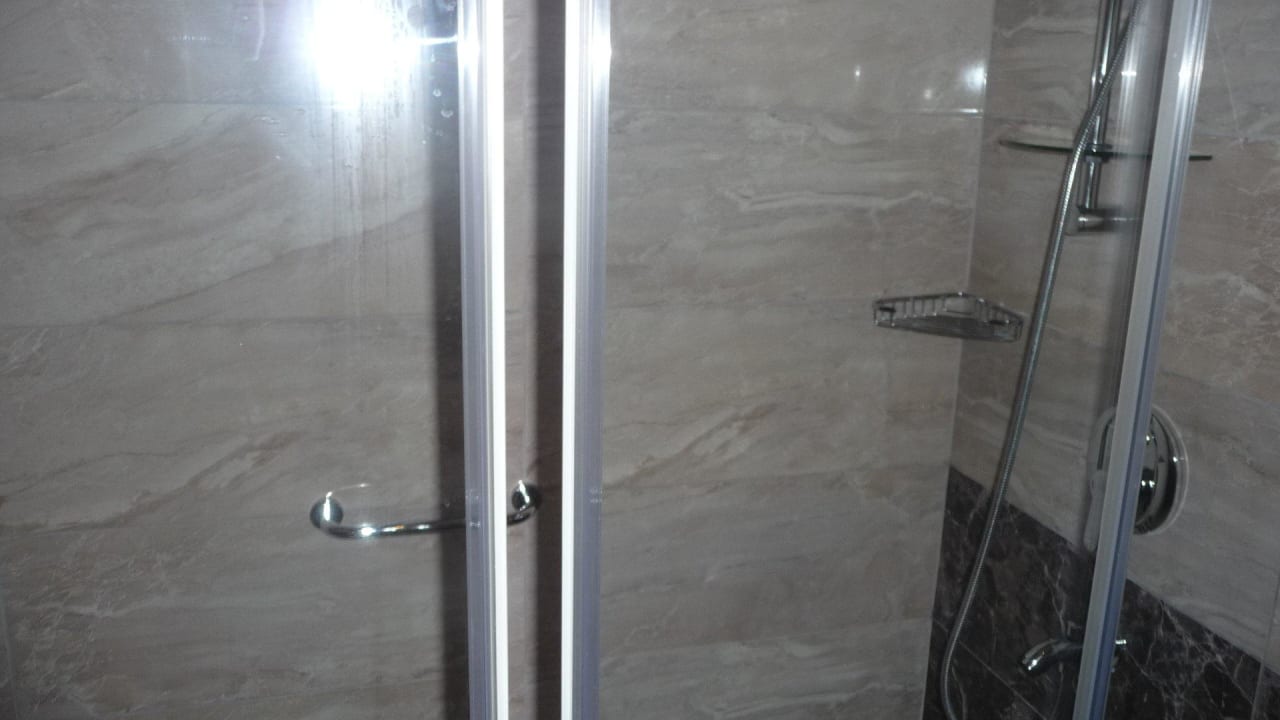 Dusche Hotel Royal Garden Beach