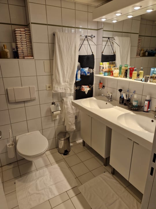 Zimmer Globales Conti Hotel