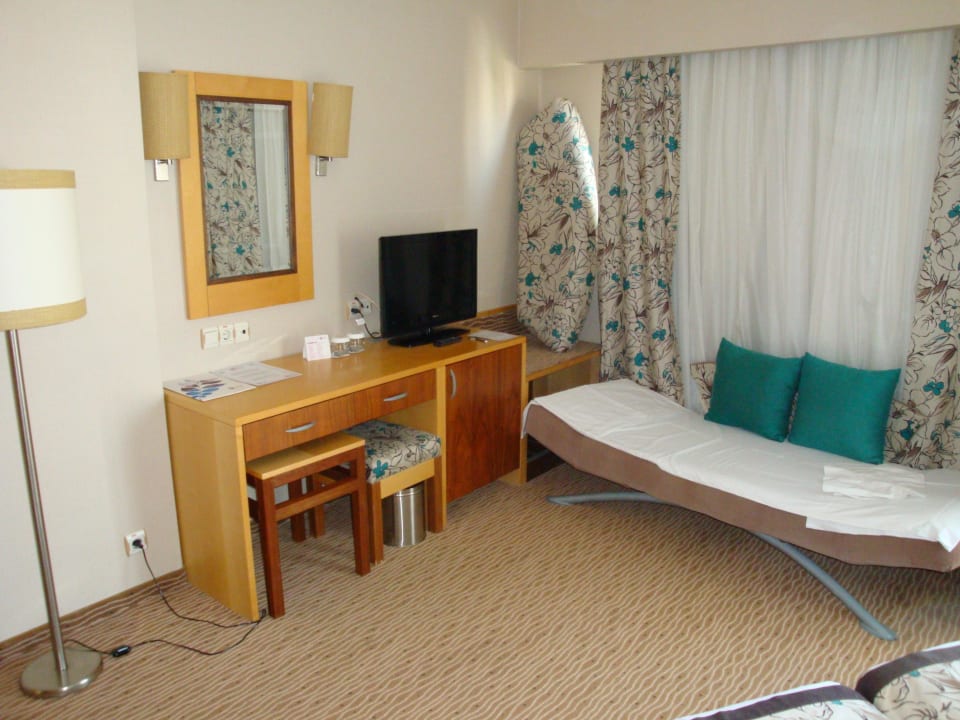 218/ Couchbettfunktion Side Sun Hotel