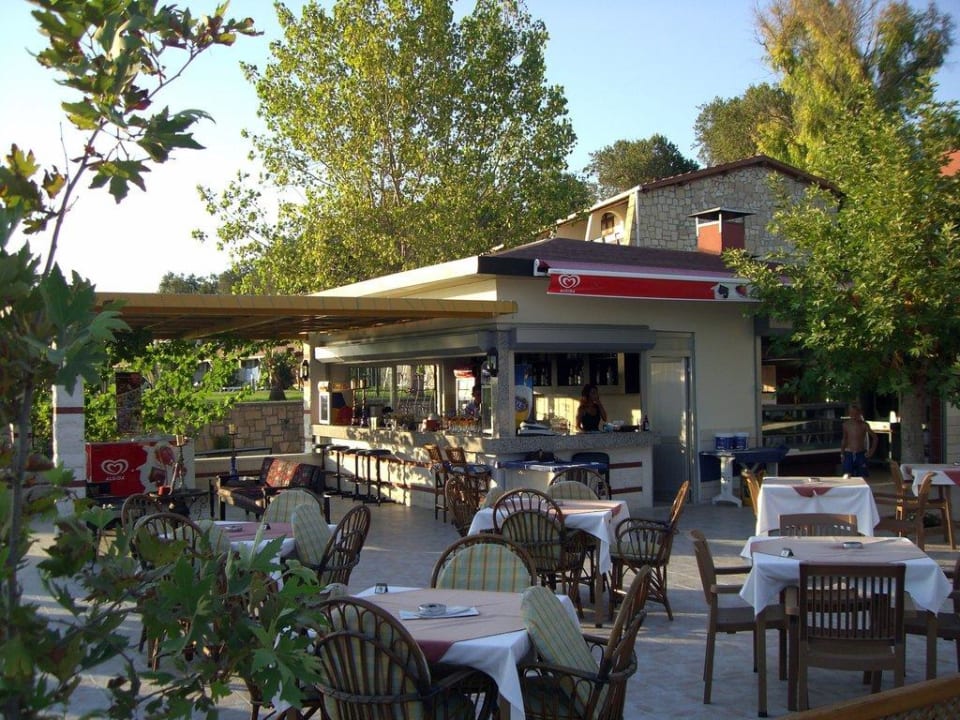 Strandbar 2 Hotel Sirma