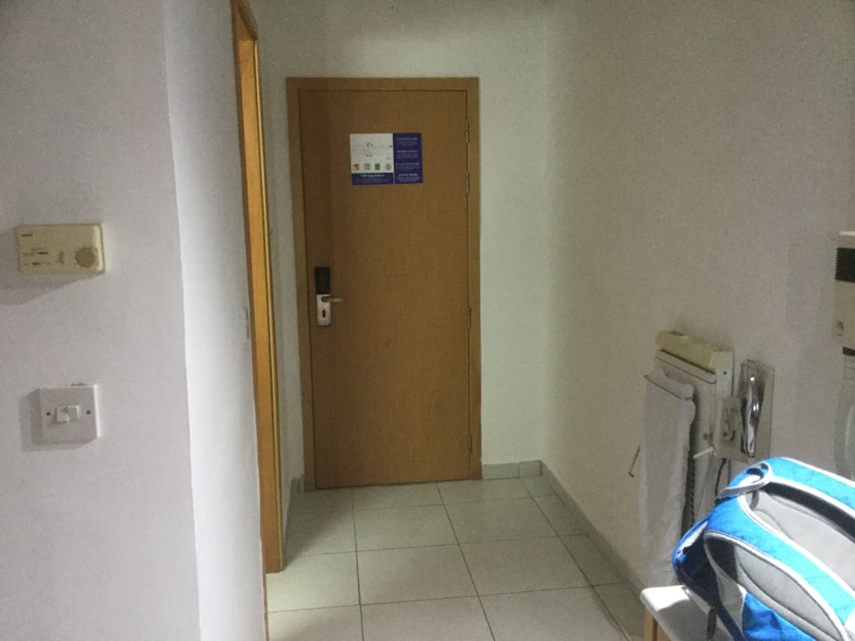 Zimmer Paradise Bay Resort Hotel